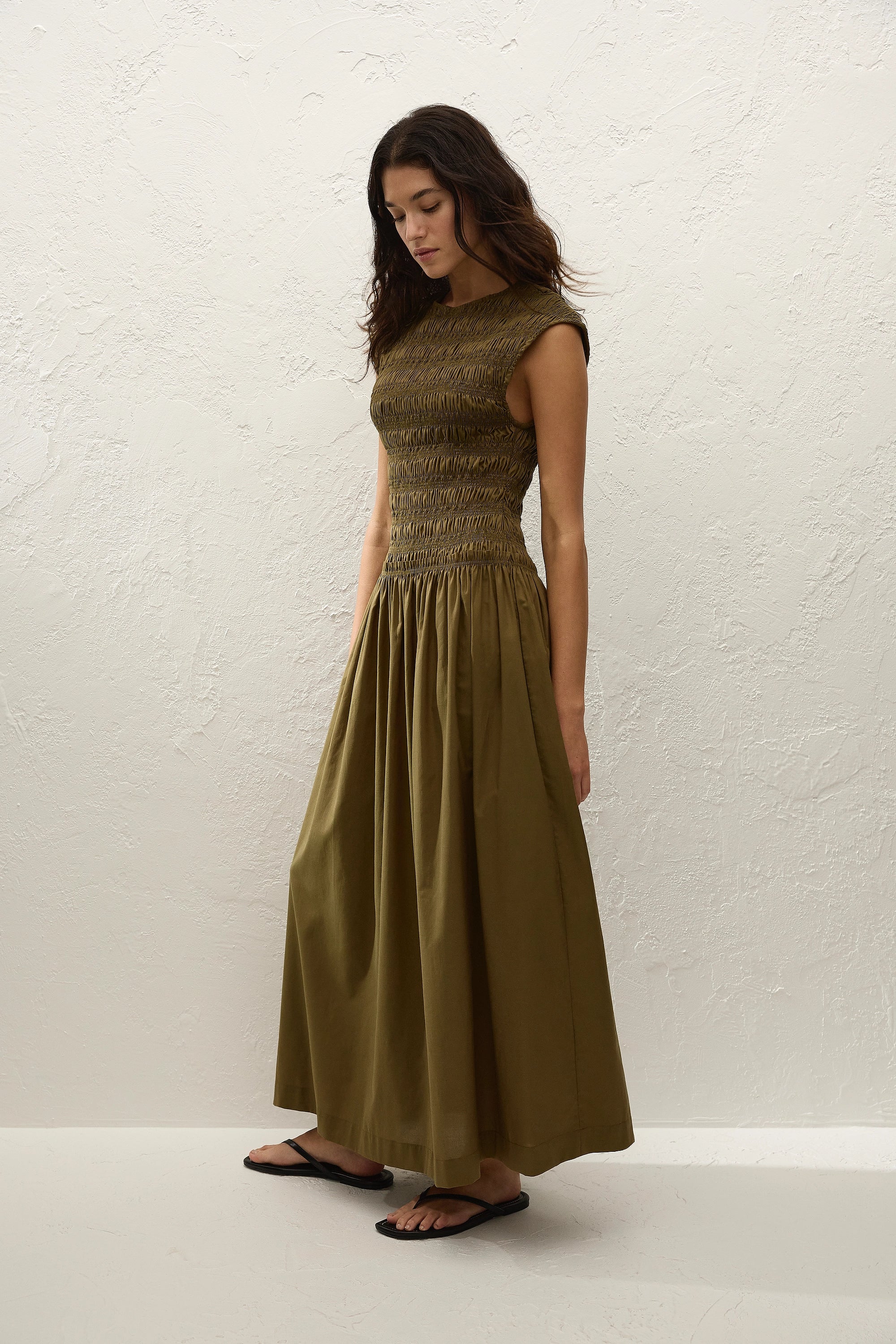 Ale Midi Dress Olive - Image 4