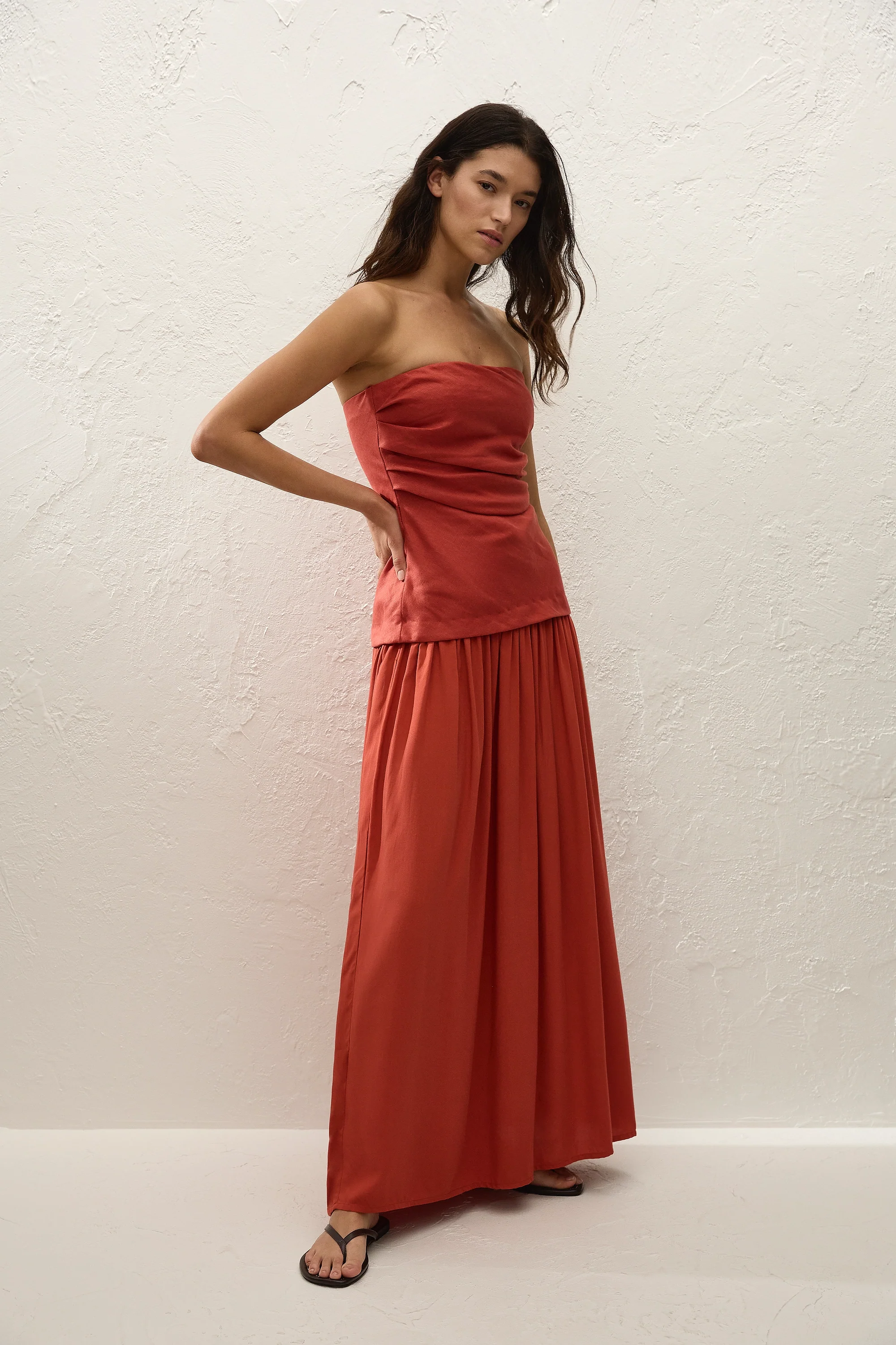 Hedy Maxi Dress Dusty Tomato - Image 3