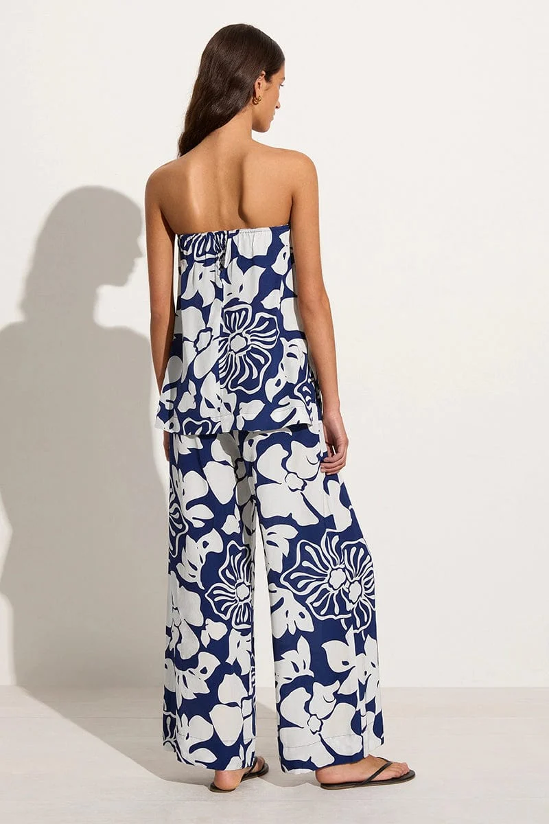 Lizette Top Mica Floral Navy - Final Sale - Image 6