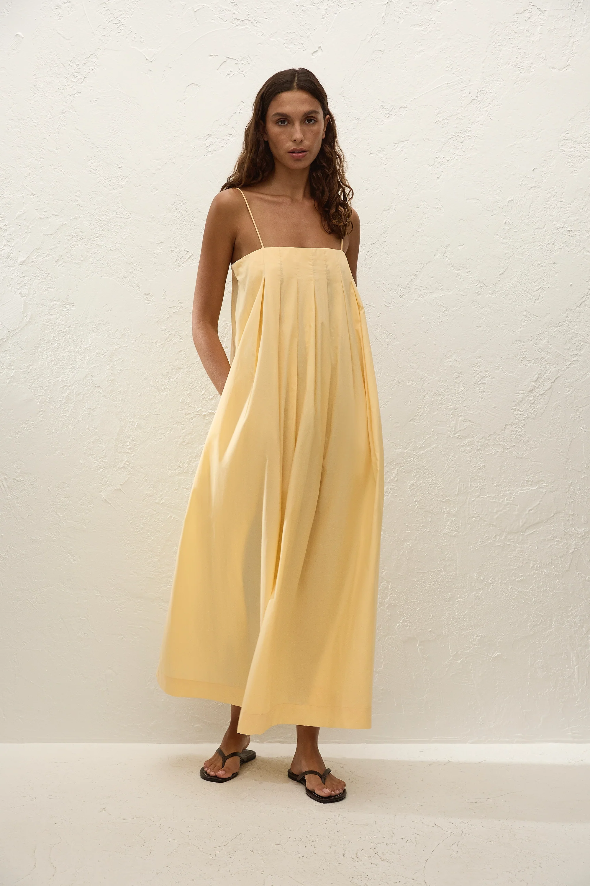 Lopez Midi Dress Banana - Image 4