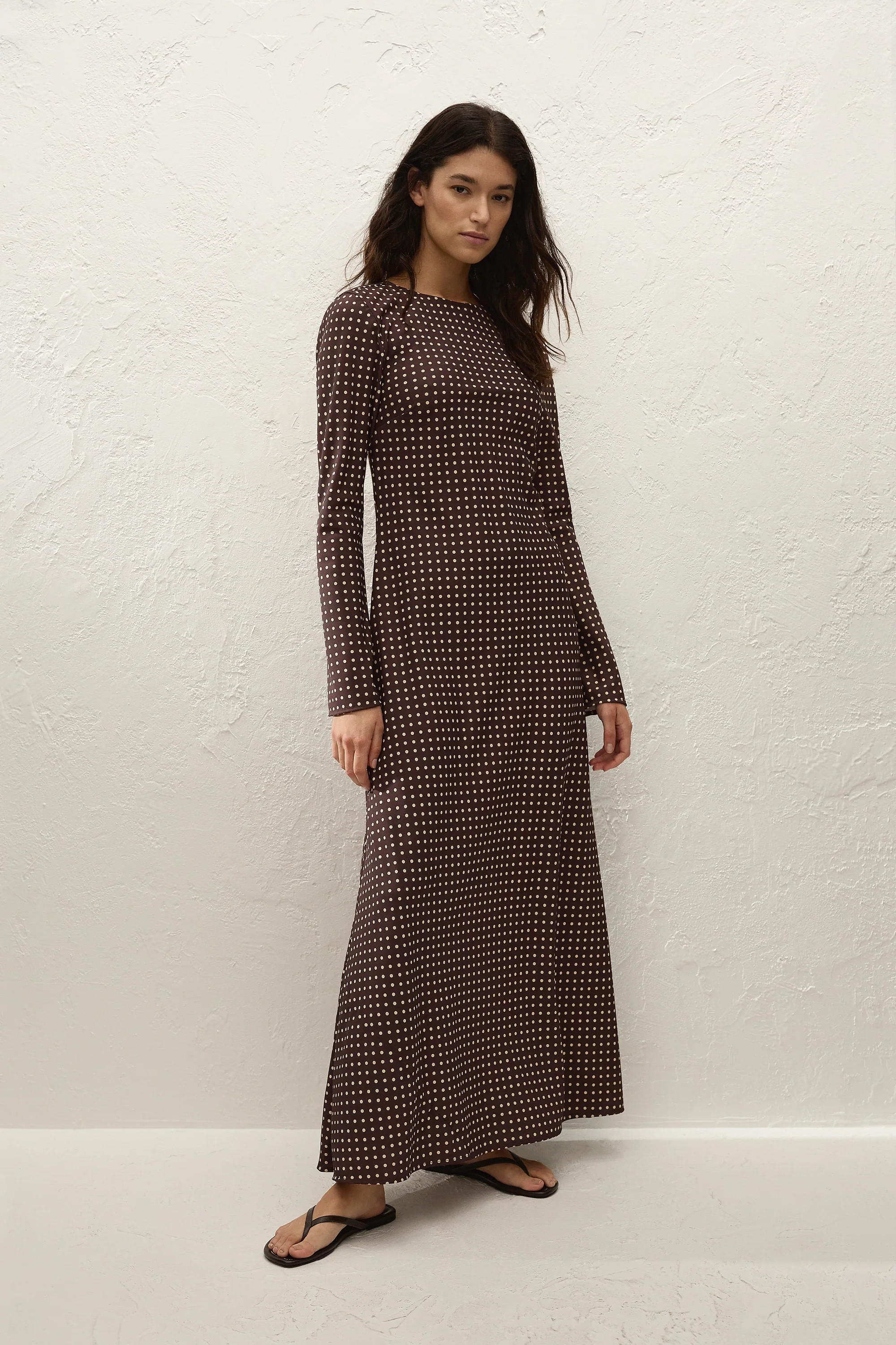 Mesa Maxi Dress Polkadot Chocolate Plum - Image 3