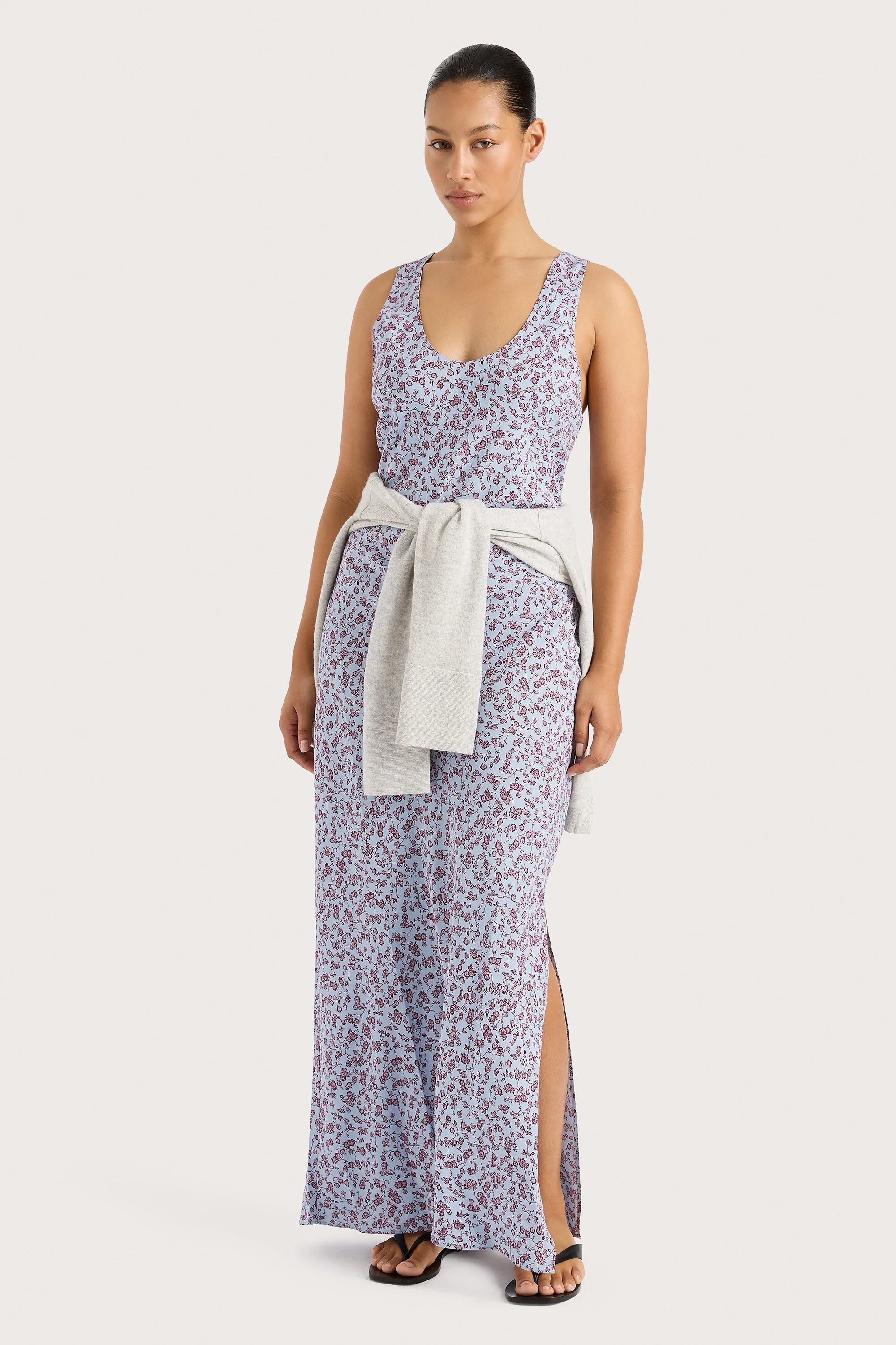 Olivia Maxi Dress Amaryllis Floral Blue - Final Sale - Image 5
