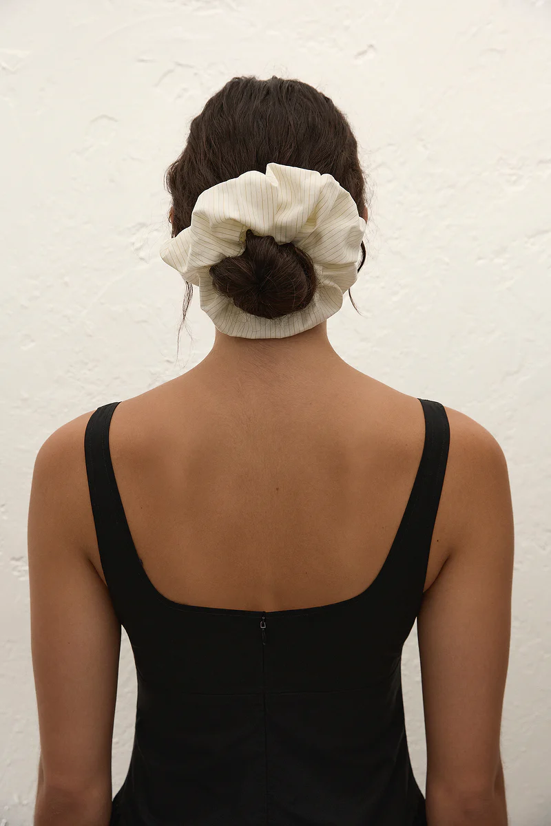 Hair Scrunchie Cream Pinstripe - Image 4