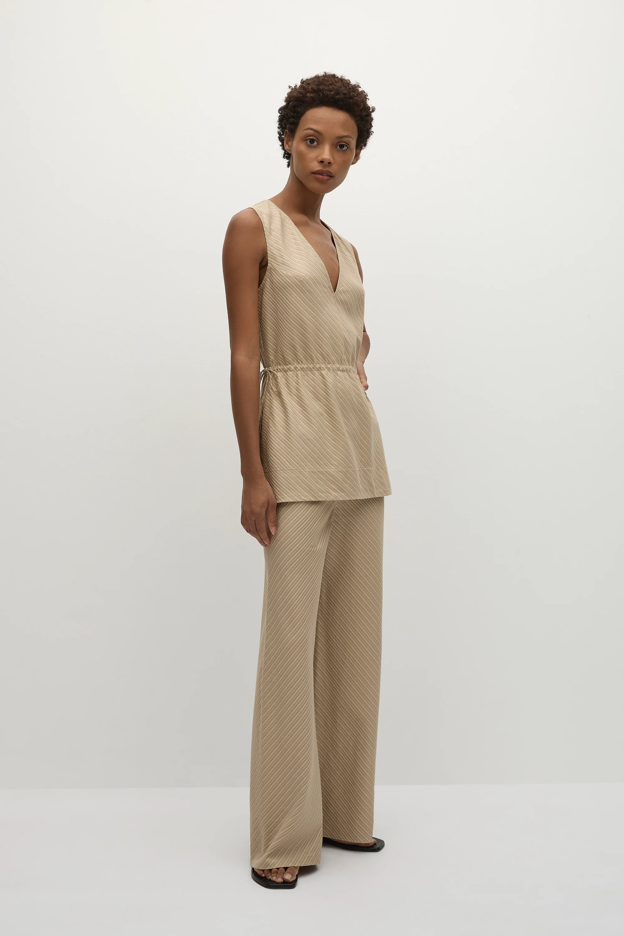 Selan Pant Pinstripe Fawn White - Final Sale - Image 3