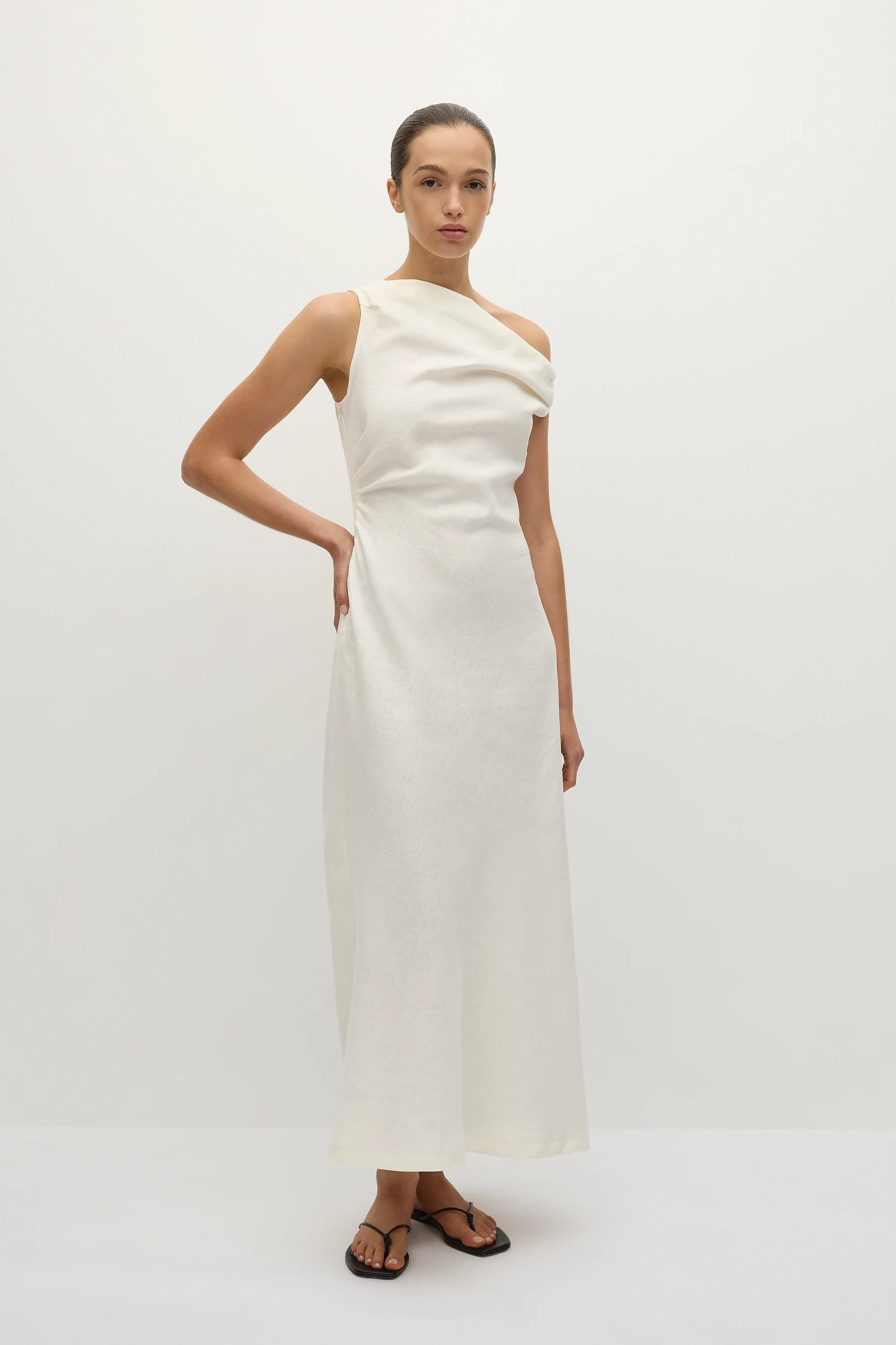 Suis Midi Dress White - Final Sale - Image 3