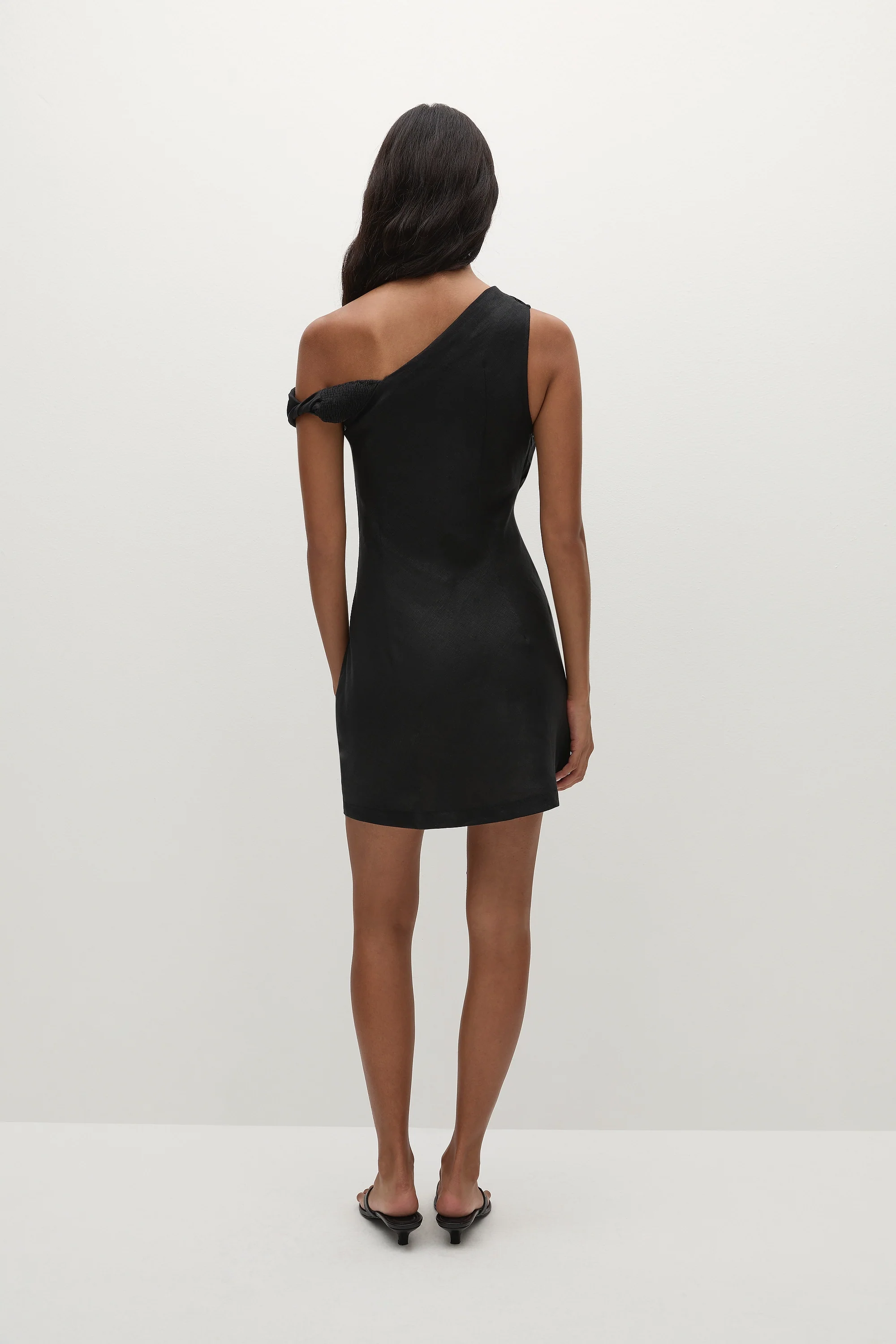 Suis Mini Dress Black - Final Sale - Image 4