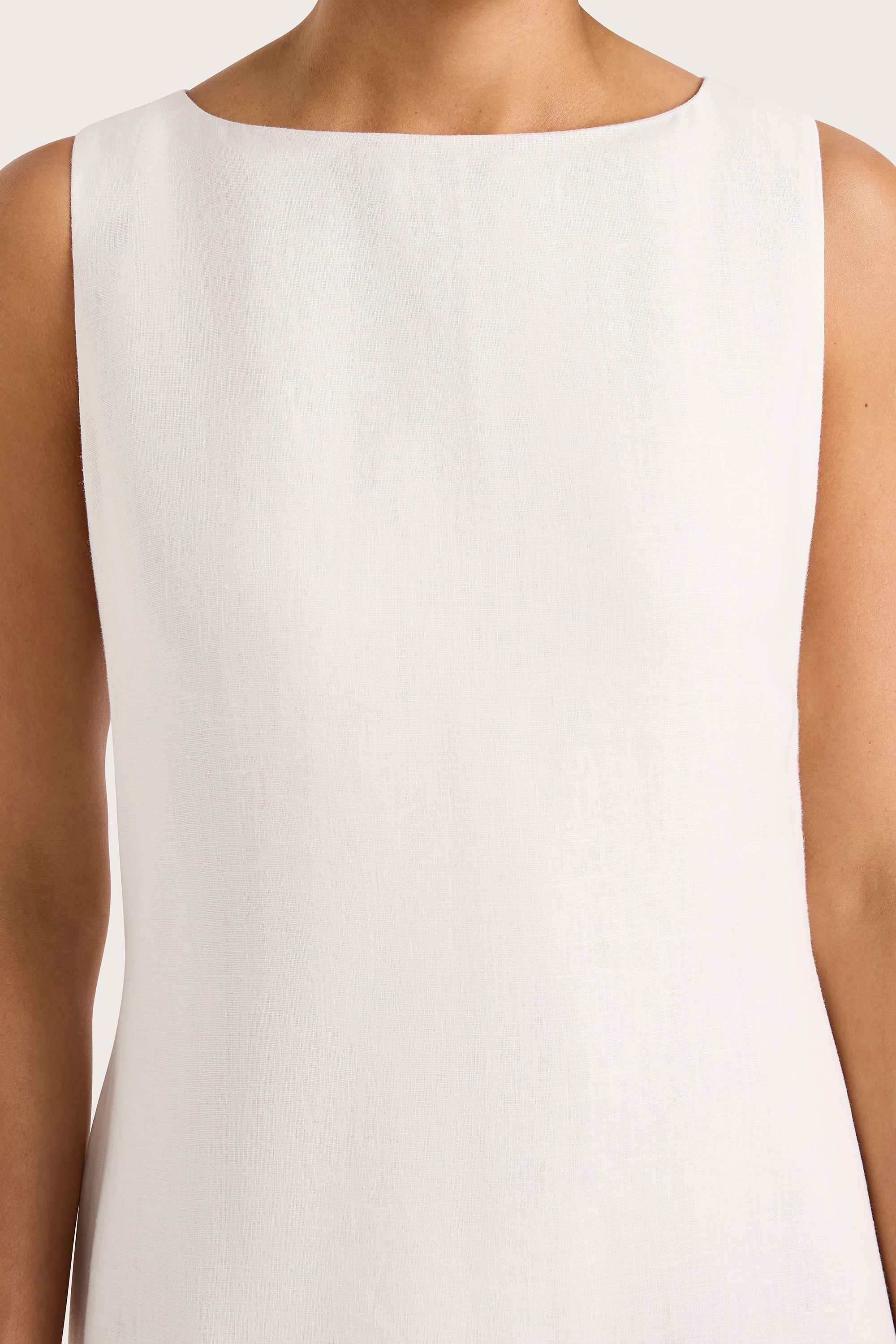 Taylor Midi Dress White - Image 5