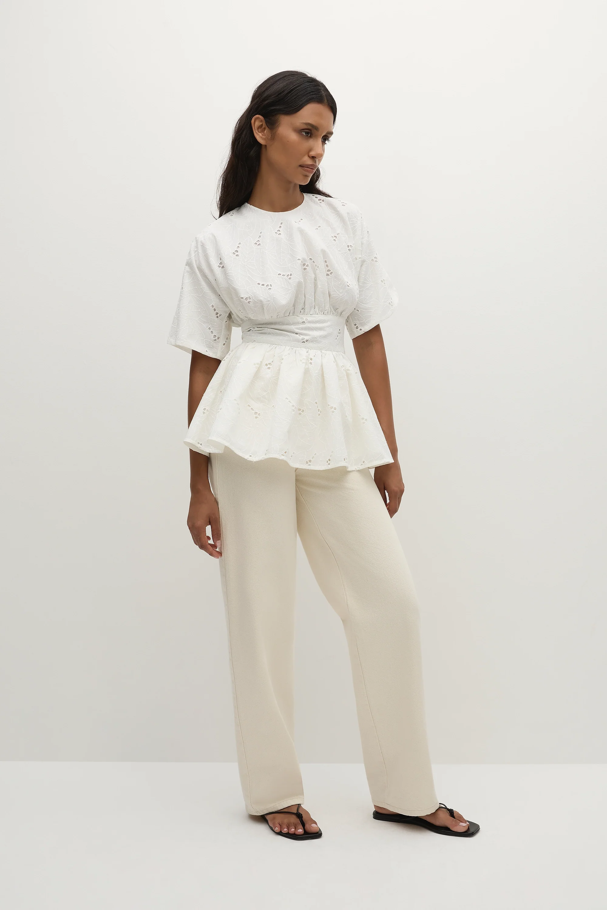 Vilde Top Birgitta Broderie Anglaise White - Final Sale - Image 4