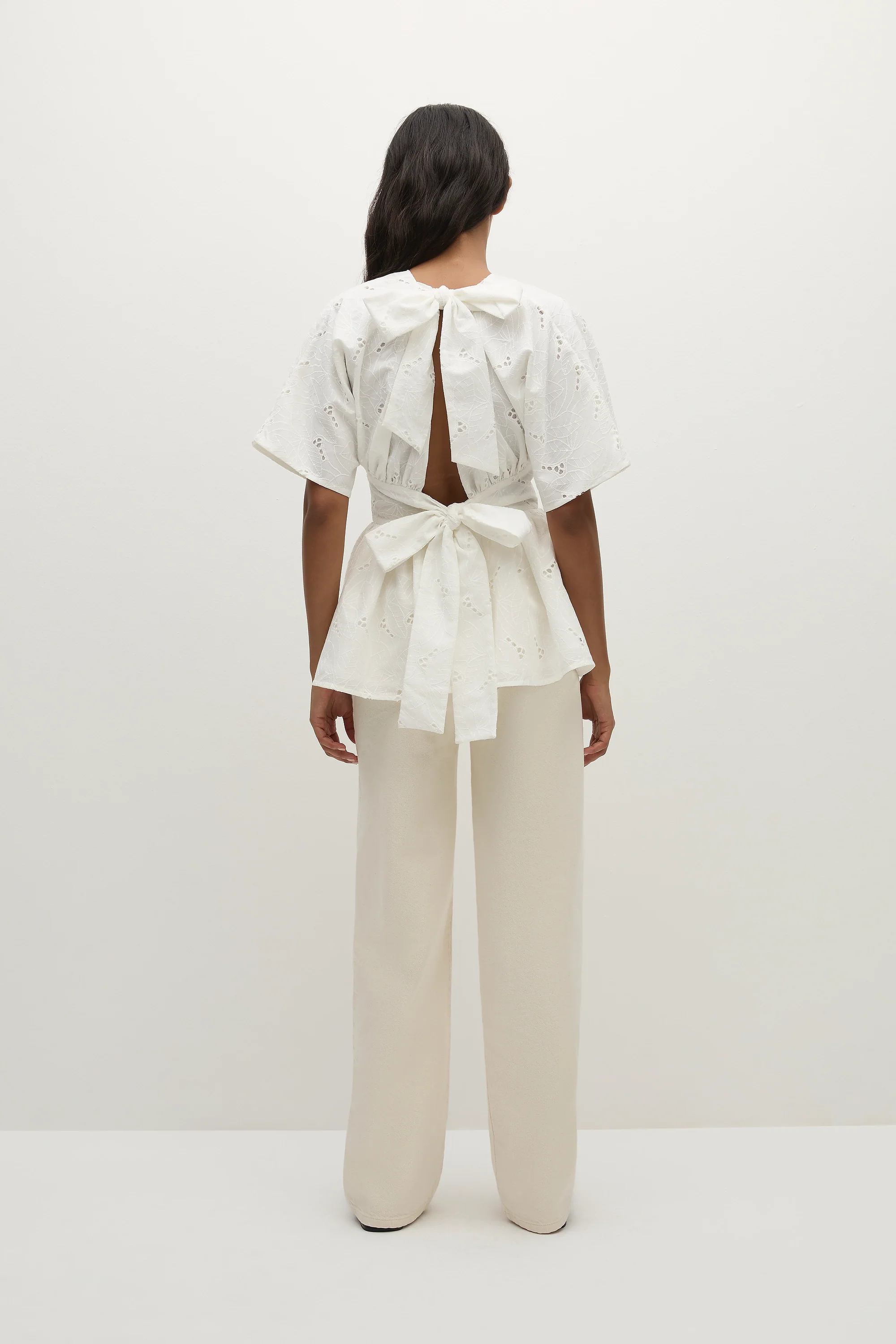 Vilde Top Birgitta Broderie Anglaise White - Final Sale - Image 5